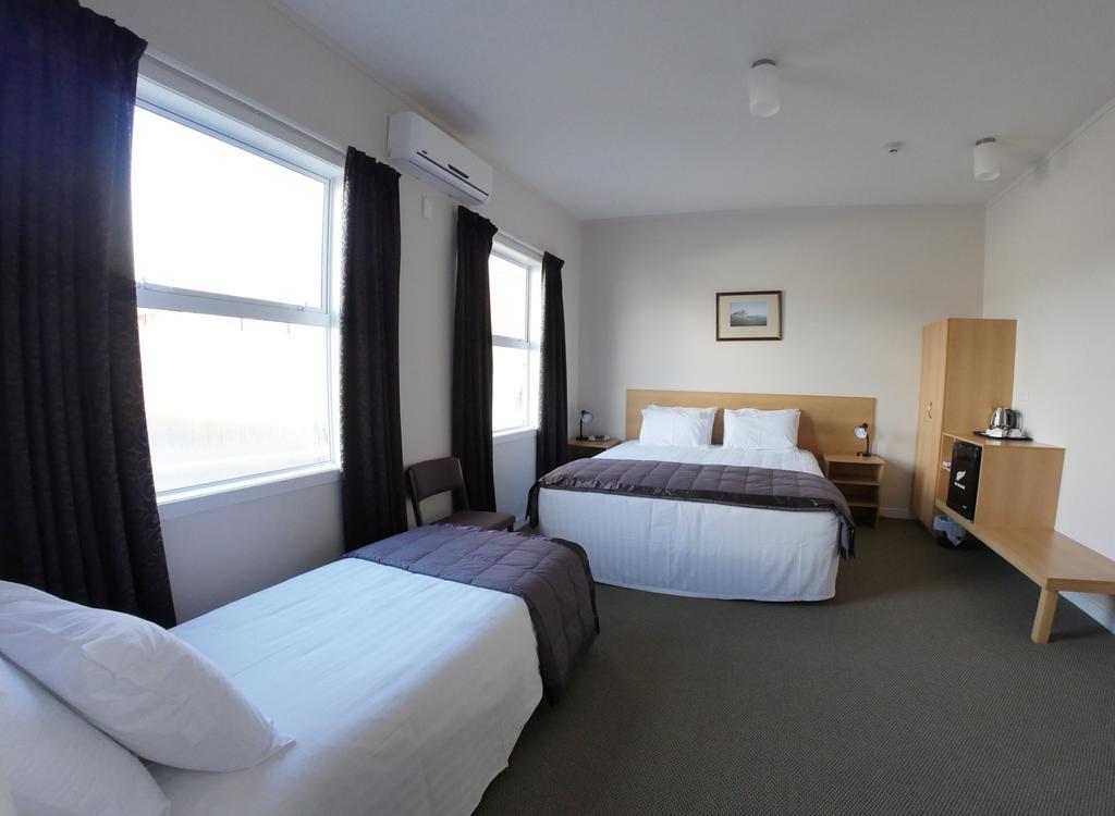 Masonic Hotel Waitara Zimmer foto
